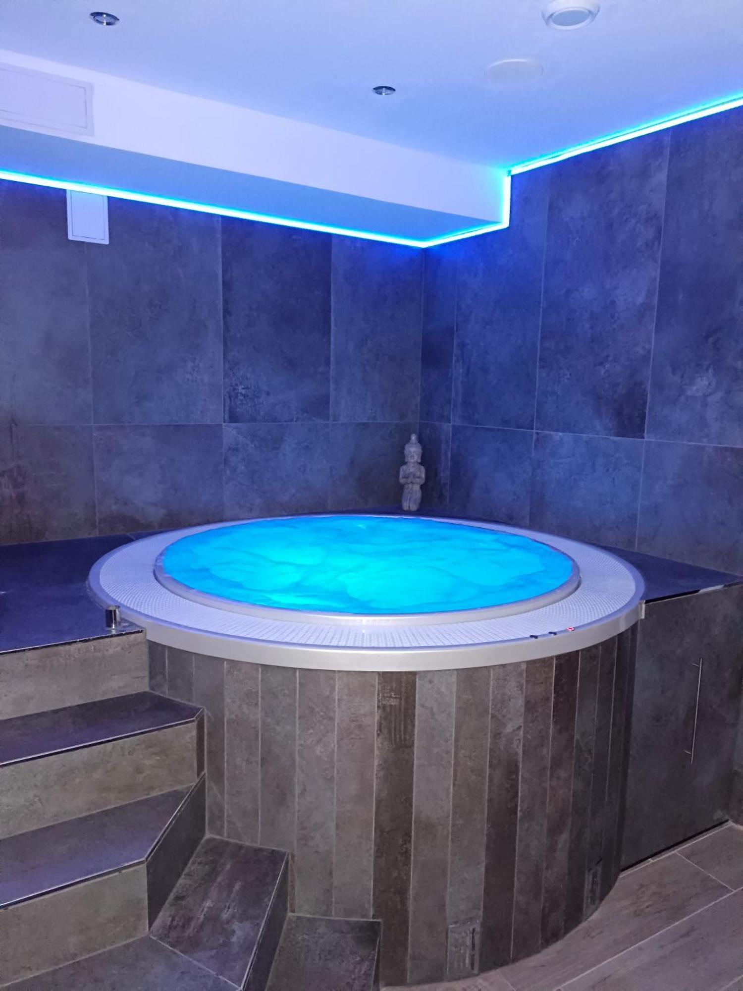 Penzion A Wellness - Jilan, Naves Svobody 39, Olomouc Eksteriør bilde